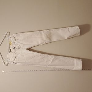 Roxy white jeans! Liquidating my closet. Size 5